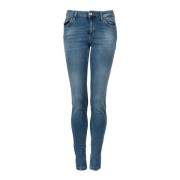 Skinny Jeans med Bottom Up Effekt