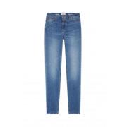 Italiensk Fremstillet Lizzy Straight Jeans