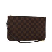 Pre-owned Canvas louis-vuitton-tasker