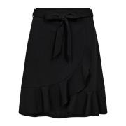 Feminin Emmycc Skirt med Flæsekanter