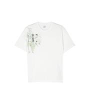 Hvid T-shirt med Gråt Print og Billedlogo