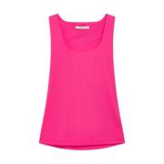 Sleeveless Tops