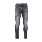 Slim-fit Jeans