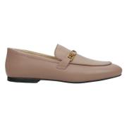 Kvinders Beige Læder Penny Loafers med en Sølvkæde ER00114571