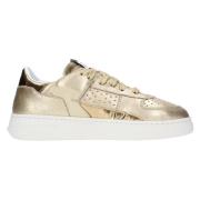 Sneakers Golden