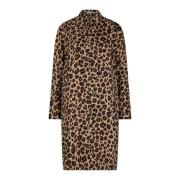 Leopard Print Kjole med Dekorativ Krave