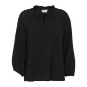 Feminin Bluse med ¾ Ærmer