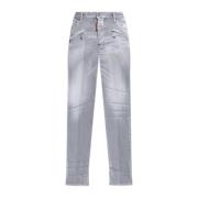 Tapered leg jeans