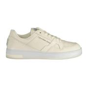 Sporty hvide sneakers med kontrastdetaljer