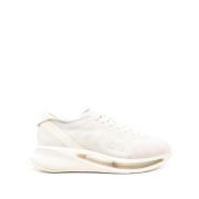 Lav-top mesh sneakers i elfenben/beige