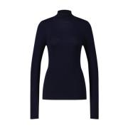 Elegant Uld Turtleneck Sweater