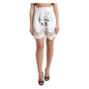 Elegant Blonde High-Waisted Shorts i Hvid