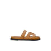 Mindy Sandal