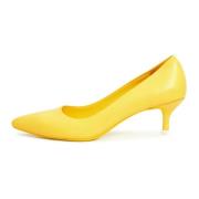 Elegant Luxe Pumps - Yellow