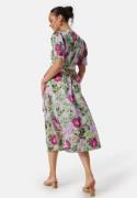 VILA Naria S/S Wrap Midi Dress Fern Green AOP:Fern 42