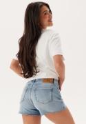 Calvin Klein Jeans Mid Rise Short 1AA Denim Light 29