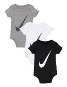 Nike Bodysuits  Bodies Short-sleeved Multi/patterned Nike