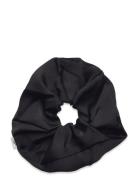 Luster Scrunchie Accessories Hair Accessories Scrunchies Black Becksön...