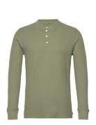 Ls Thermal 3 Bttn Henley Bluis Tops T-Langærmet Skjorte Green LEVI´S M...