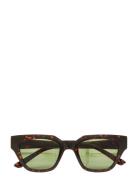 Kaws Accessories Sunglasses D-frame- Wayfarer Sunglasses Brown A.Kjærb...