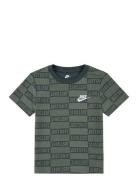 Nike Printed Tee Tops T-Kortærmet Skjorte Khaki Green Nike