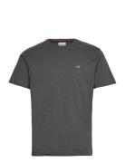 Shield Logo Tshirt Tops T-Kortærmet Skjorte Grey GANT