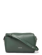 Ck Refine Camera Bag_Pbl Bags Crossbody Bags Green Calvin Klein