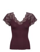 Beatha Silk Top W/Lace Tops T-shirts & Tops Short-sleeved Burgundy Ros...