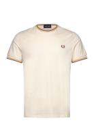 Twin Tipped T-Shirt Designers T-Kortærmet Skjorte Cream Fred Perry