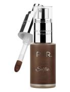 Love Your Selfie Liquid Foundation Foundation Makeup PÜR