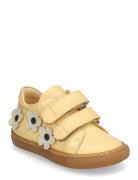 Shoes - Flat - With Velcro Low-top Sneakers Yellow ANGULUS