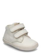 Floby Shoes Pre-walkers - Beginner Shoes  White Kavat