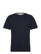 Akkikki S/S Waffle Tee Tops T-Kortærmet Skjorte Navy Anerkjendt