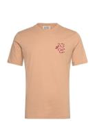 Regular Fit Left Chest Logo T-Shirt Tops T-Kortærmet Skjorte Beige Sco...