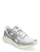 New Balance Freshfoam Arishi V4 Sport Women Sport Shoes Sport Sneakers...