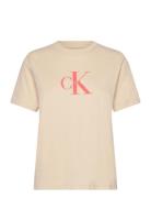 Hero Ss Classic Monologo Cneck T Tops T-shirts & Tops Short-sleeved Be...
