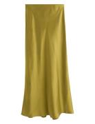 Maxikjol I Satin Lang Nederdel Yellow Lindex