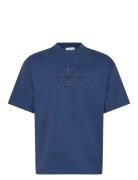 Ss Hero Monologo Emb 16S Crewnck Tops T-Kortærmet Skjorte Blue Calvin ...