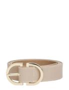 Th Feminine Oval 2.5 Bælte Beige Tommy Hilfiger