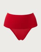 Spanx - Rød - Undie-tectable® Thong