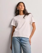 Vero Moda - Hvid - Vmnaima Ss O-Neck T-Shirt Vma Noos