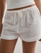 Nelly - Hvid - Easy Breeze Shorts