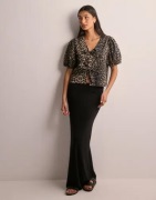Neo Noir - Mønstret - Bianca Leo Blouse