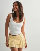 Nelly - Gul - Mini Frill Skirt