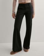 Nelly - Sort - Party Flare Pants