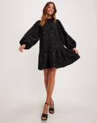 Pieces - Sort - Pcgretchen Ls Short Dress D2D Dmo