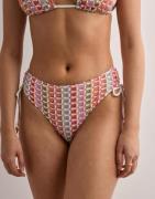 Malina - Mønstret - Irma fine knitted bikini bottom