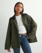 Neo Noir - Grøn - Gatbi Clean Jacket