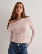 Nelly - Pink - Luxurious Ultra Soft Shoulder Top