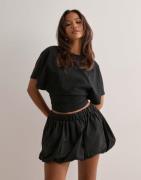 Nelly - Sort - Balloon Skirt